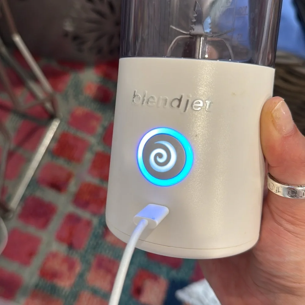 MONAT GLOBAL original blendjet